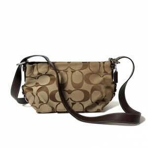 Coach Beige Logo Canvas & Leather Shoulder Bag – Classic Everyday Style